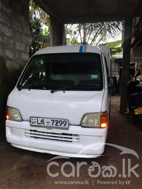 SUBARU SAMBAR 2001