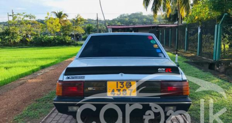 MITSUBISHI LANCER BOX 1981