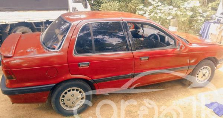 MITSUBISHI LANCER 1989
