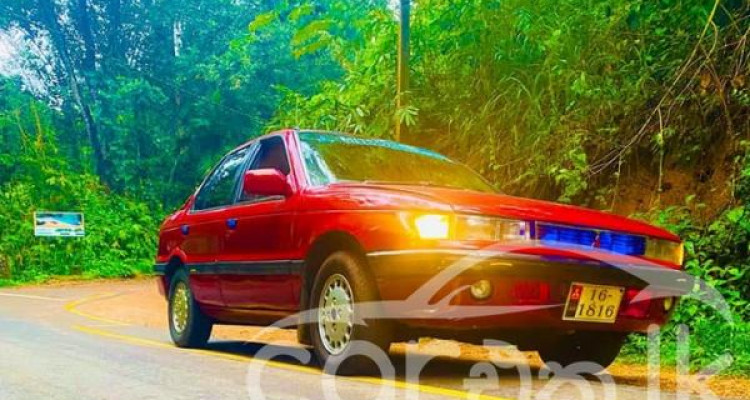 MITSUBISHI LANCER 1989