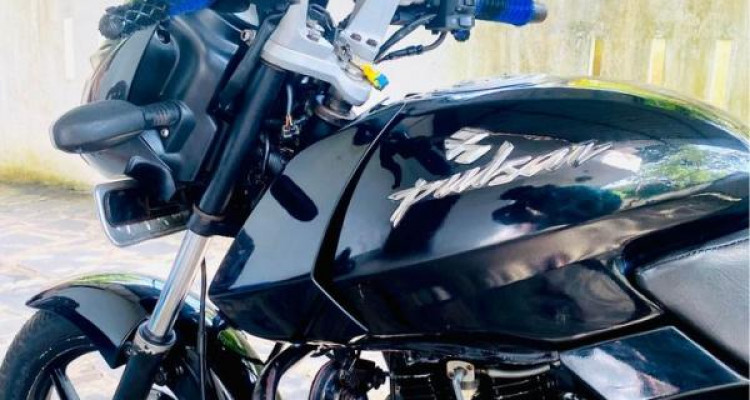 BAJAJ PULSAR 150 2011