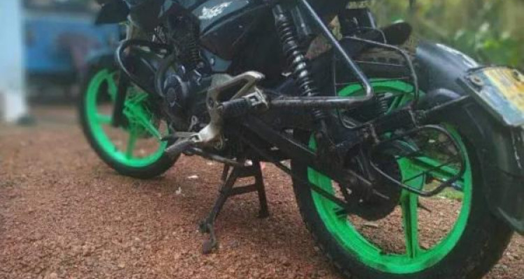 BAJAJ PULSAR 135 2011