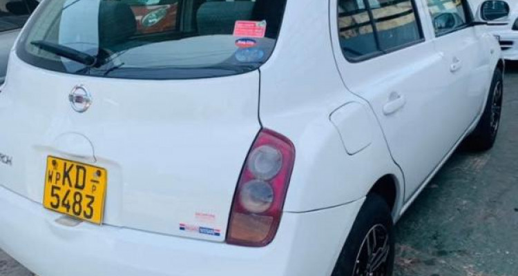 NISSAN MARCH K12 2002
