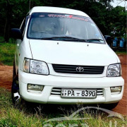 TOYOTA NOAH KR42 2002