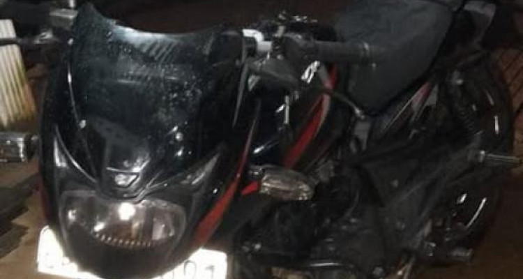 BAJAJ PULSAR 180 2018
