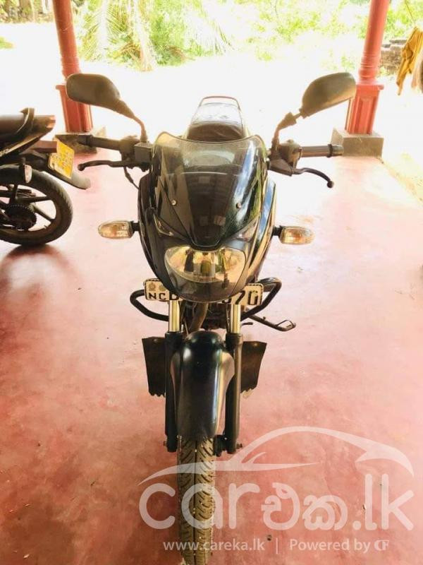 BAJAJ PULSAR 2017