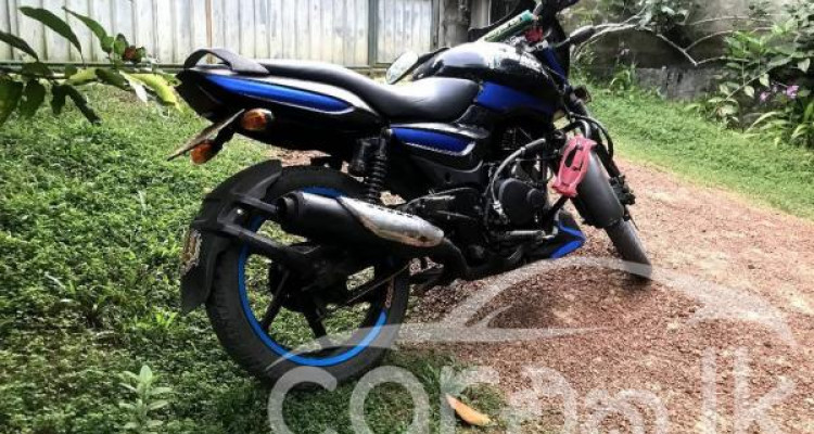 BAJAJ PULSAR 180 2005