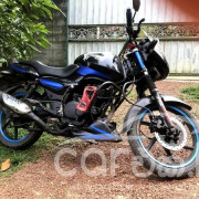 BAJAJ PULSAR 180 2005