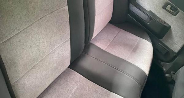 ISUZU GEMINI JT 600 1988