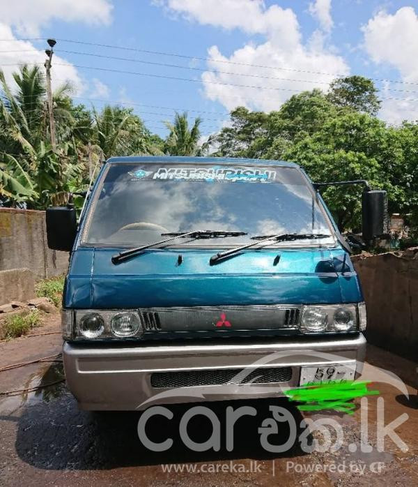 MITSUBISHI DELICA PO5 1992