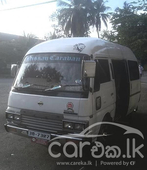 NISSAN CARAVAN 1984
