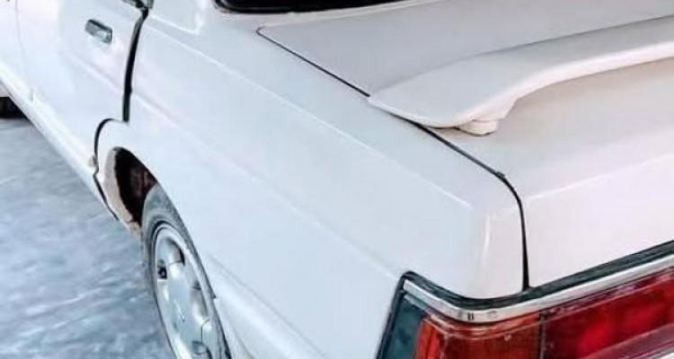 NISSAN BLUEBIRD 1986