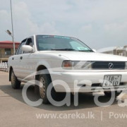 NISSAN SUNNY FB13 1990