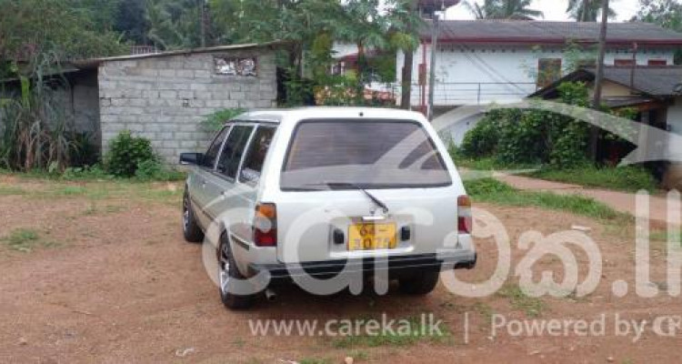 NISSAN WAGON 1989