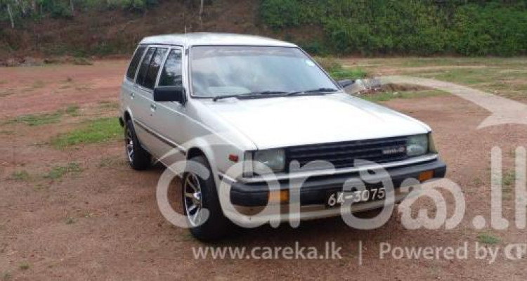 NISSAN WAGON 1989