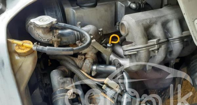 NISSAN VANETTE 1993