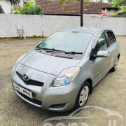 TOYOTA VITZ 2008