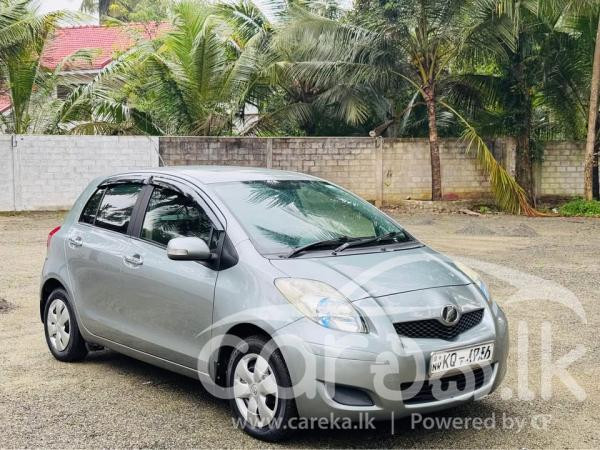 TOYOTA VITZ 2008