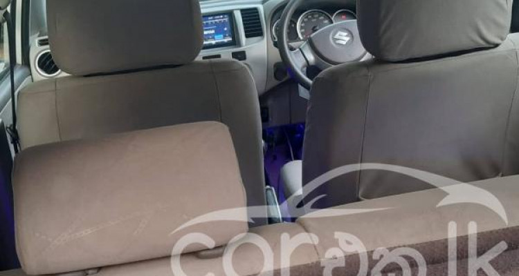 SUZUKI ESTILO 2012