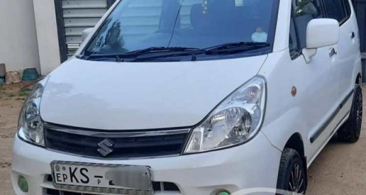 SUZUKI ESTILO 2012