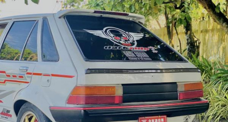FORD LASER 1982