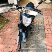 YAMAHA FZ 2010