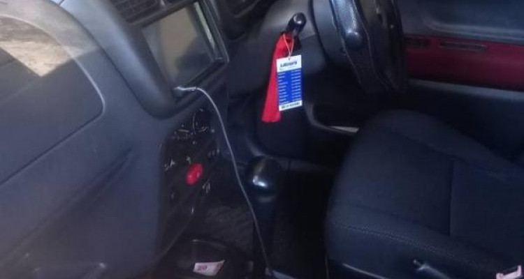 CHEVROLET CRUZE 2004