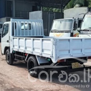 MITSUBISHI CANTER FUSO 2016