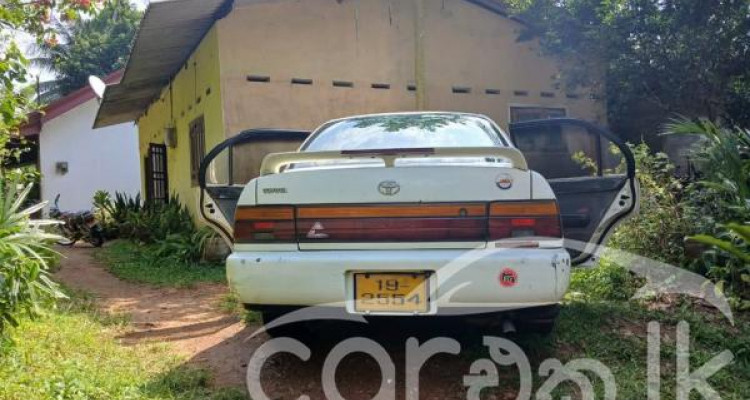 TOYOTA COROLLA 1992