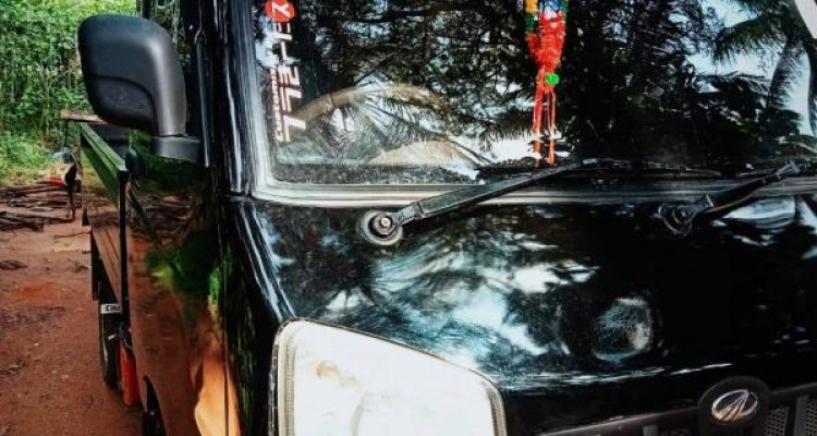 MAHINDRA MAXXIMO 2014