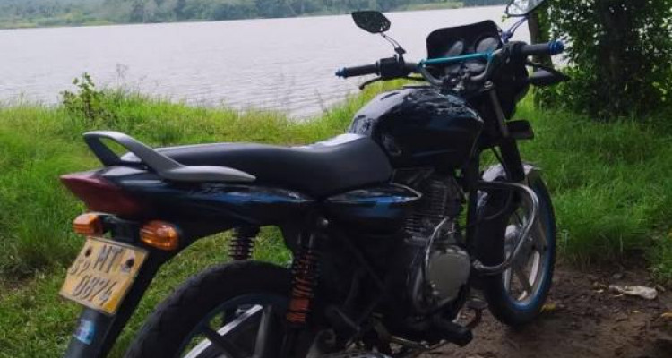 BAJAJ DISCOVER 125 2010