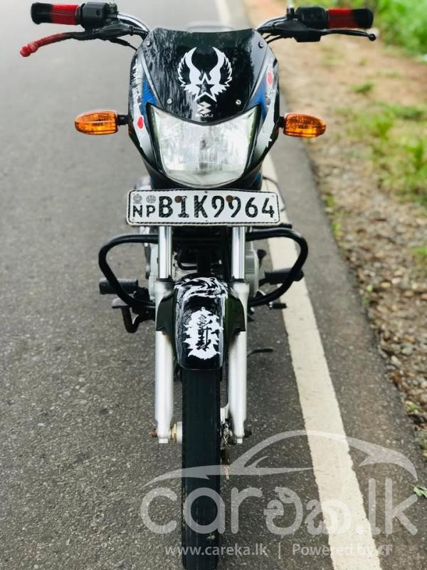 BAJAJ CT100 2019