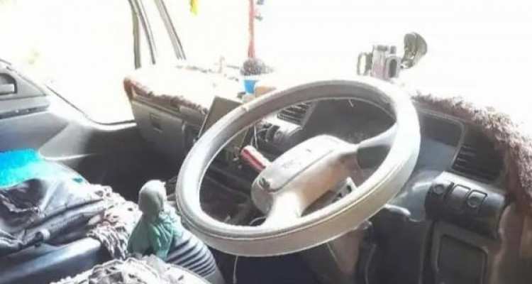 ISUZU ELF CREW CAB 1980