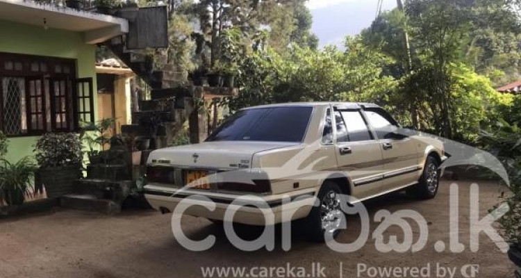 NISSAN CEDRIC 1989