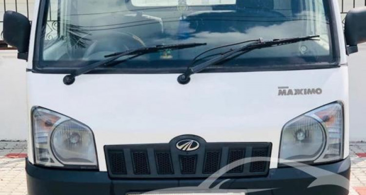 MAHINDRA MAXXIMO 2013