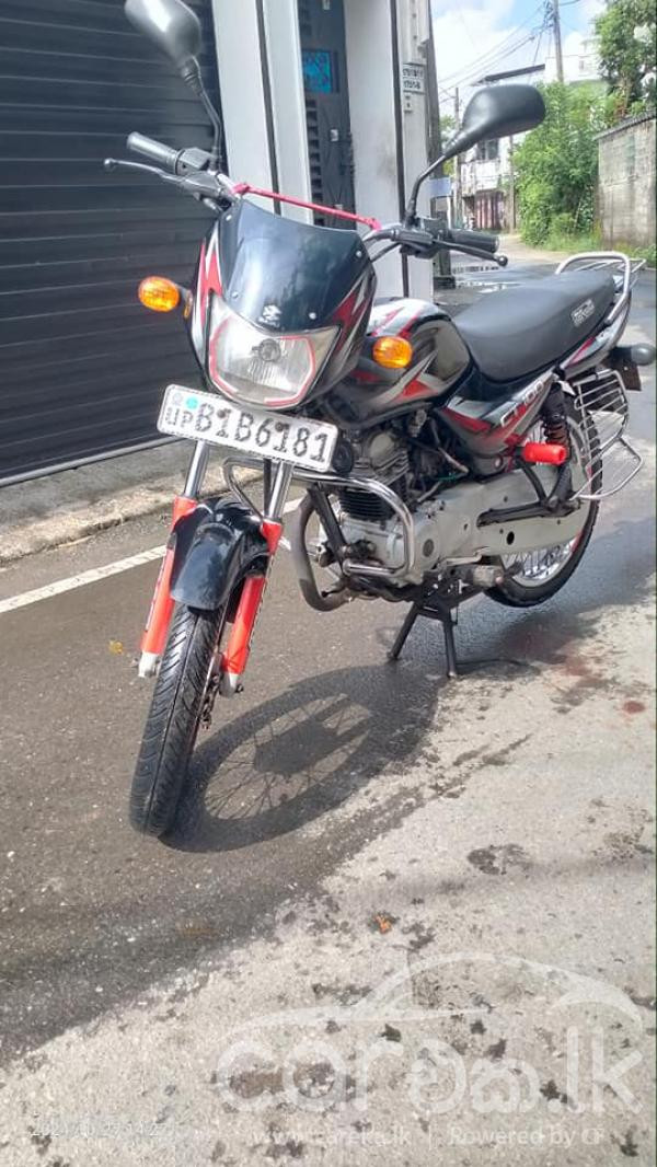BAJAJ CT100 2019