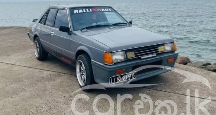 MITSUBISHI LANCER BOX 1981