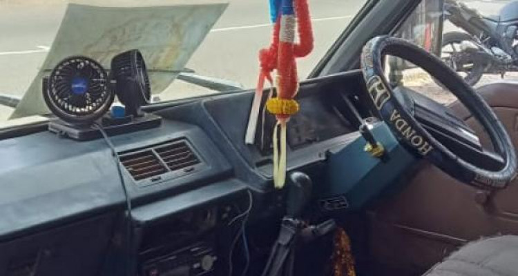 TOYOTA HIACE LH50 1983