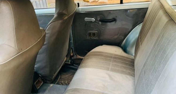 TOYOTA COROLLA DX WAGON KE72 1985