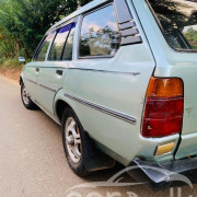 TOYOTA COROLLA DX WAGON KE72 1985