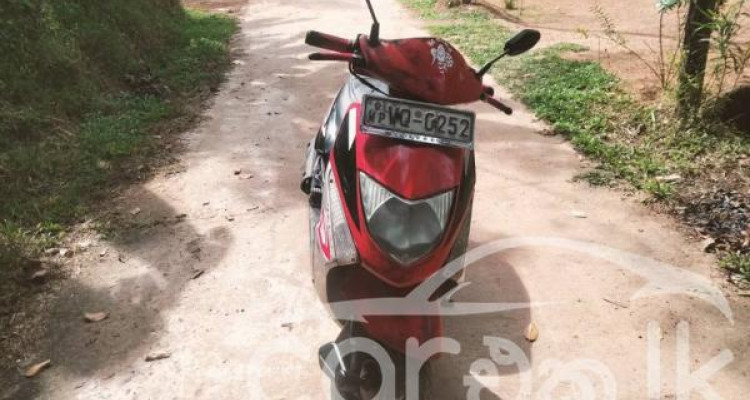 HONDA DIO 2010