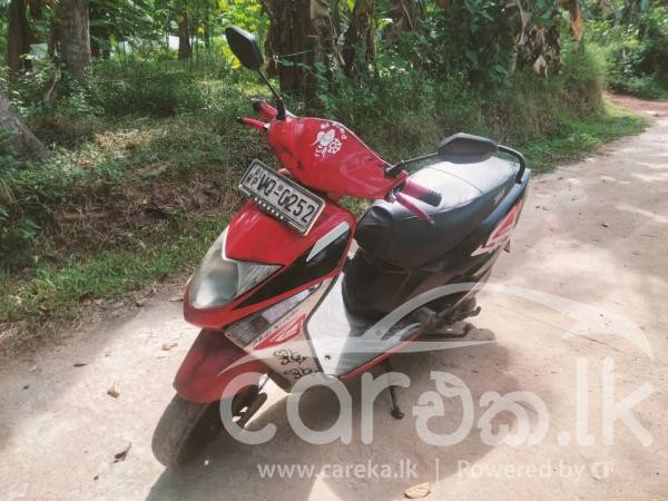 HONDA DIO 2010