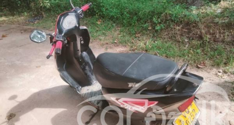 HONDA DIO 2010