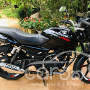 BAJAJ PULSAR 180 2006