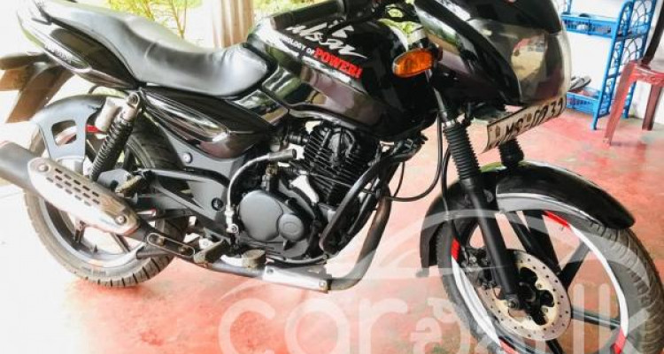 BAJAJ PULSAR 180 2006
