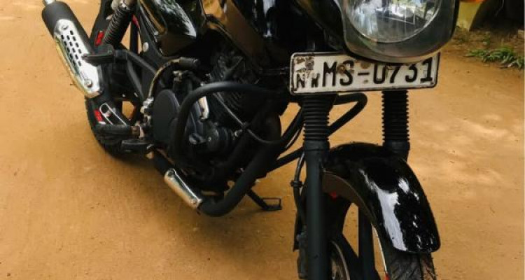 BAJAJ PULSAR 180 2006