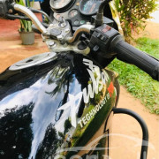 BAJAJ PULSAR 180 2006