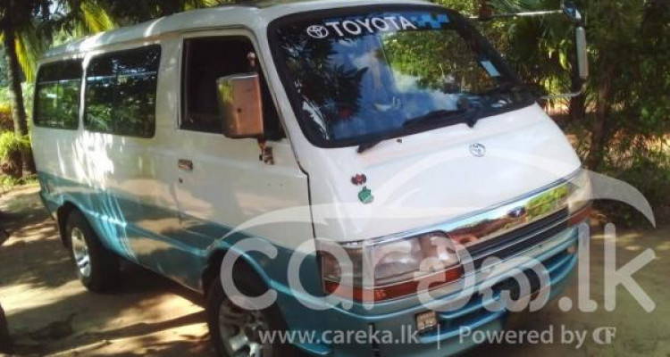 TOYOTA HIACE LH20 1982