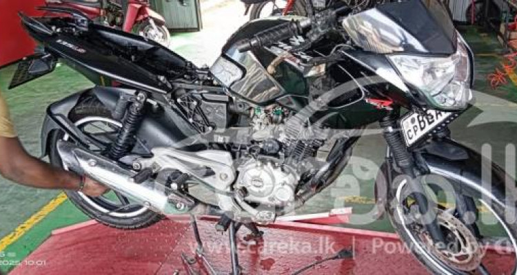 BAJAJ PULSAR 135 2016