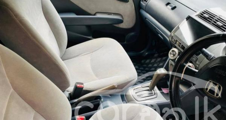 HONDA FIT ARIA 2008